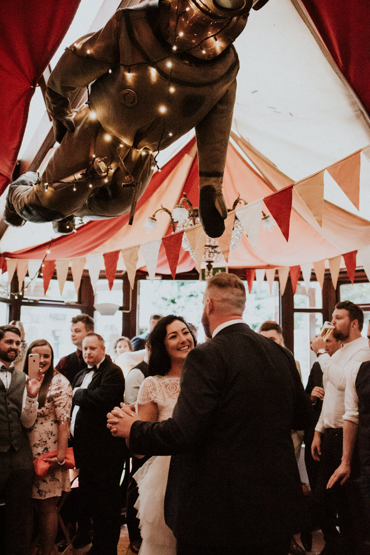 Unique Personal Natural Wedding Style https://photo.shuttergoclick.com/
