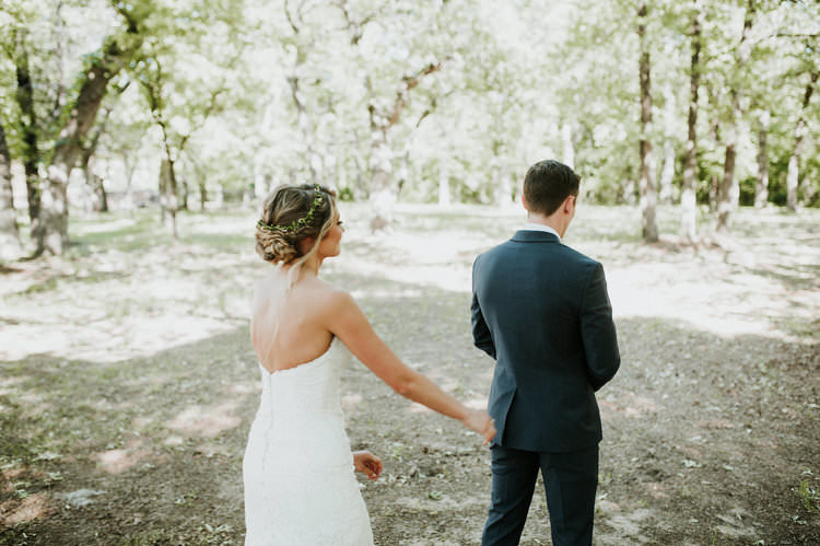 Outdoor Rustic Boho Forest First Look Bride Groom Morning | Organic Earthy Fun Wedding Oklahoma http://zaynewilliams.com/