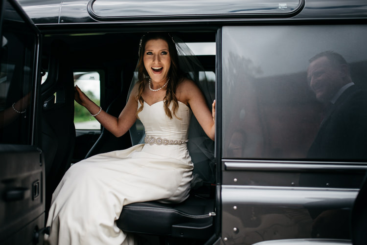 Red Rustic Spring Barn Wedding http://www.jennymacare.com/