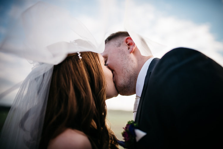 Red Rustic Spring Barn Wedding http://www.jennymacare.com/