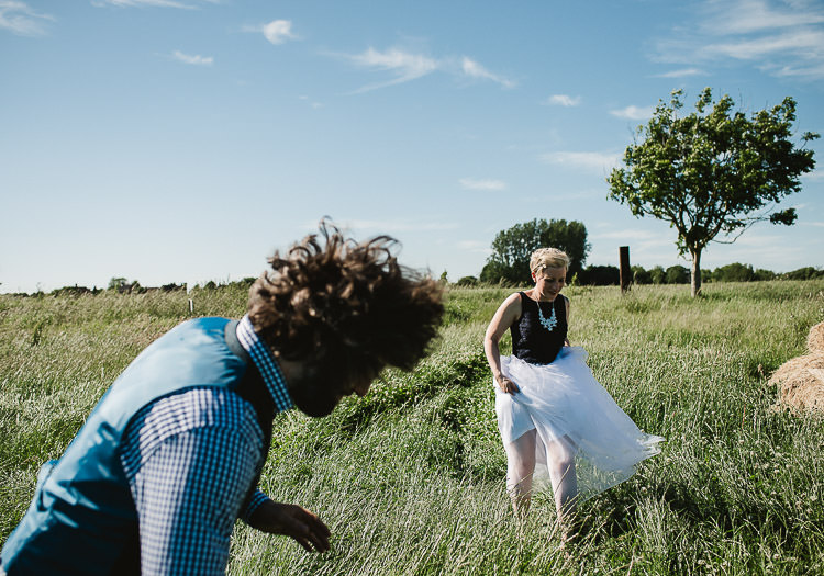 Super Cool Informal Party Wedding http://www.luisholden.com/