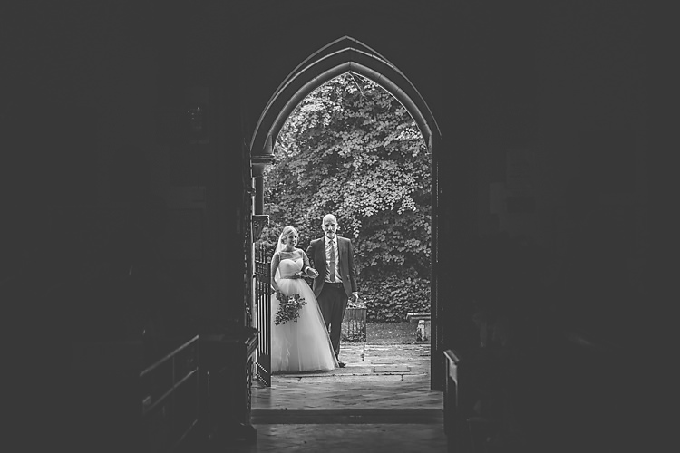Pretty Country Gin Wedding http://www.victoriasomersethowphotography.co.uk/