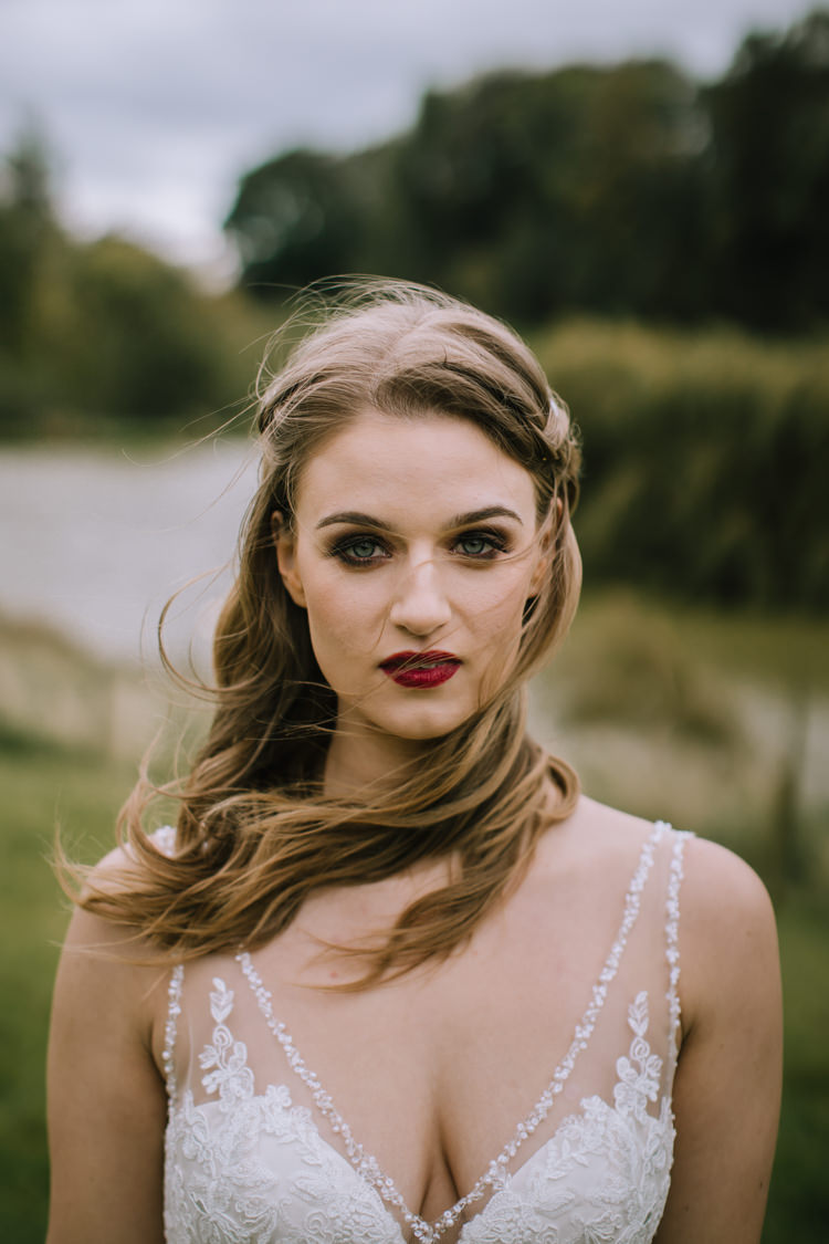 Make Up Bride Bridal Beauty Eyes Lips Edgy Seasonal Autumnal Tipi Wedding Ideas http://www.sambennettphotography.co.uk/