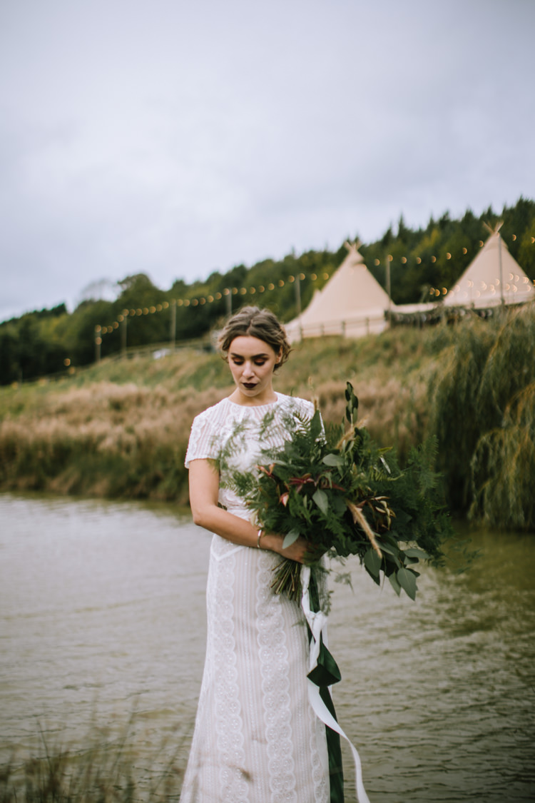 Bouquet Flowers Greenery Foliage Large Organic Wild Grass Ribbons Bride Bridal Edgy Seasonal Autumnal Tipi Wedding Ideas http://www.sambennettphotography.co.uk/