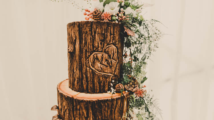 Log Wood Slice Tiered Buttercream Cake Moss Table Flowers Floral Topper Rose Gold Sequins Greenery Musical Wedding https://www.jademaguirephotography.uk/