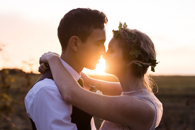 Organic Rustic Greenery Wedding Ideas http://sarahbrookesphotography.com/