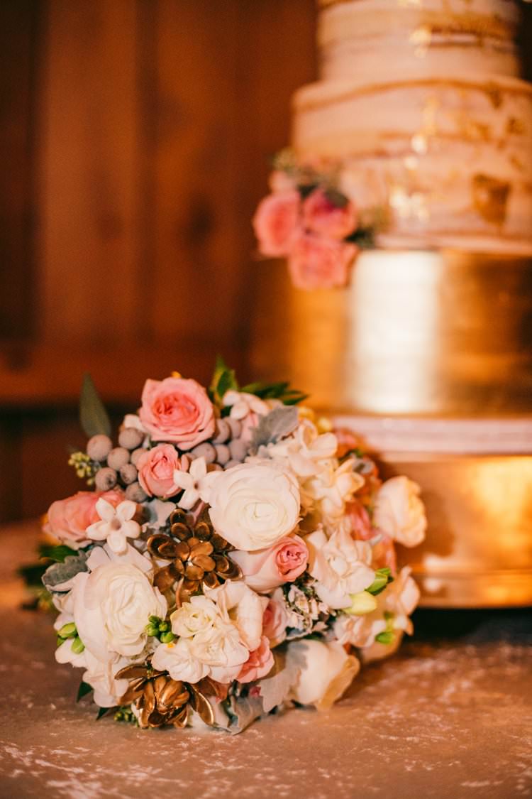 Winter Bouquet Blush Pink Roses Gold Succulents White Berries | Festive Glamour Christmas New Years Eve Wedding http://www.stevendrayimages.com/