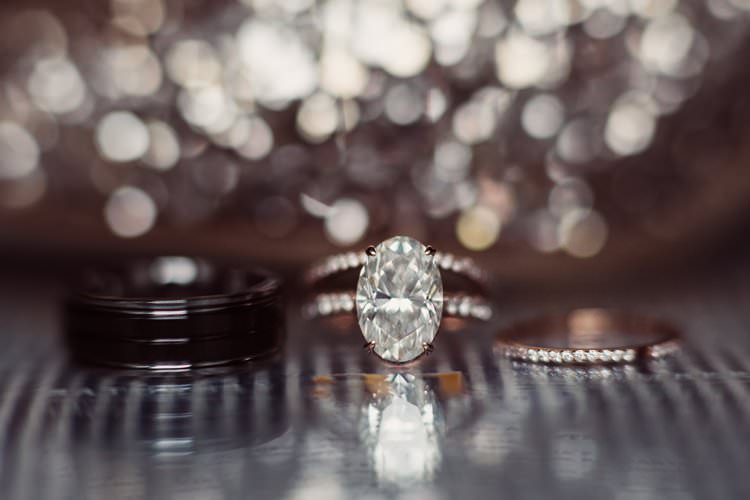 Rings Band Diamond Oval Sparkle Bride Groom | Festive Glamour Christmas New Years Eve Wedding http://www.stevendrayimages.com/