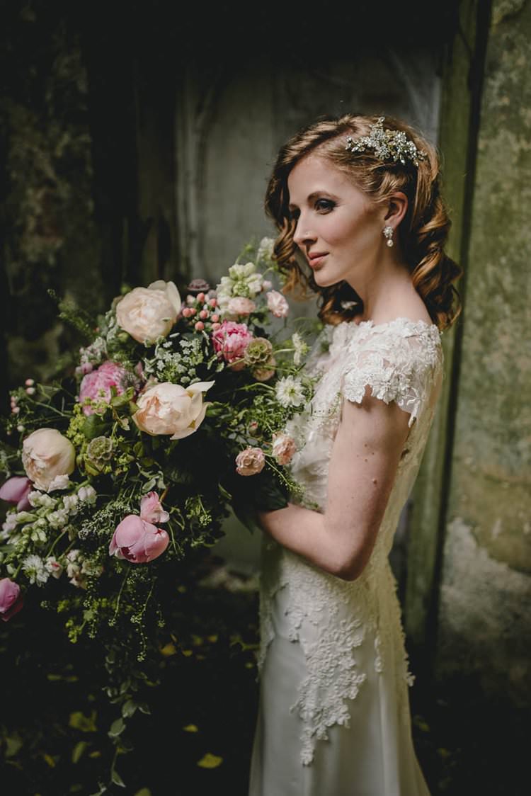 Pink Bouquet Flowers Bride Bridal Peony Peonies Hydrangea Rose Romantic Luxe Wedding Ideas in the Country http://benjaminmathers.co.uk/