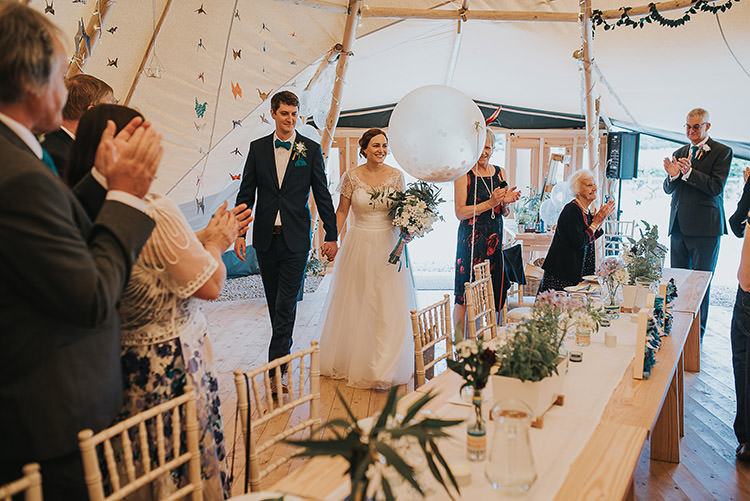 Happy Crafty Summer Farm Wedding http://twigandvine.photography/