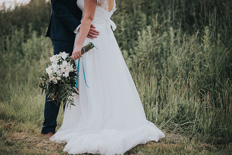 Happy Crafty Summer Farm Wedding http://twigandvine.photography/