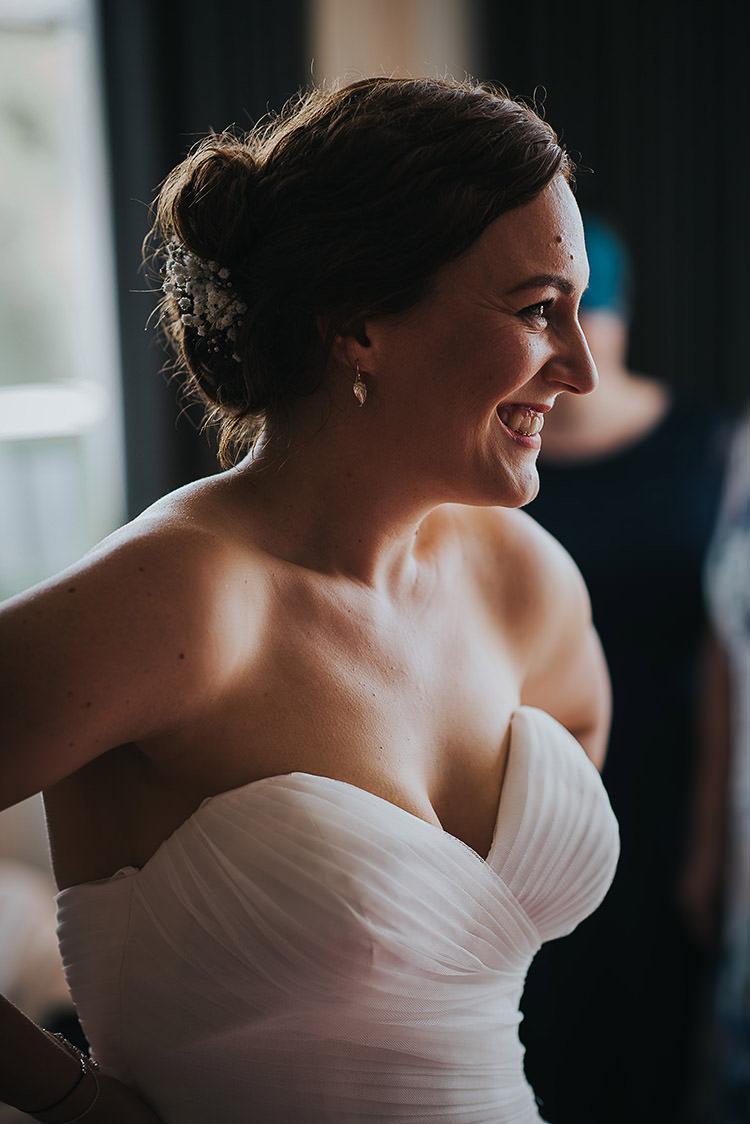 Happy Crafty Summer Farm Wedding http://twigandvine.photography/
