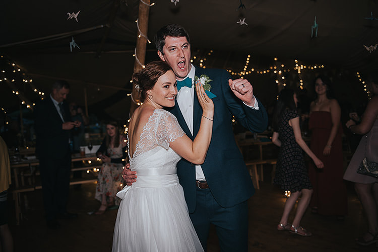 Happy Crafty Summer Farm Wedding http://twigandvine.photography/