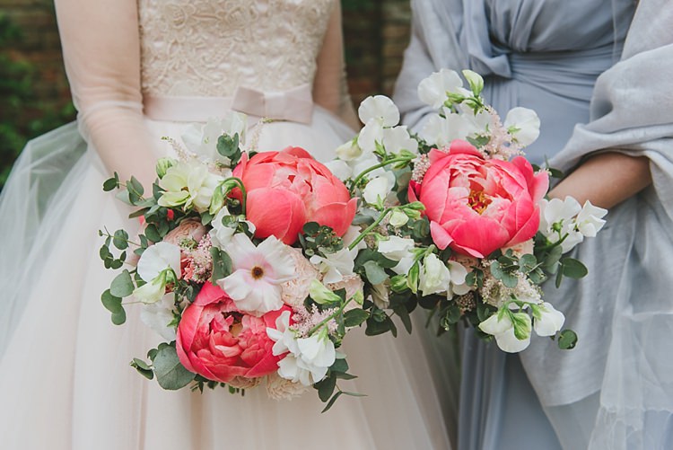 Peony Peonies Sweet Peas Flowers Bouquets Bride Bridal Untraditional Pretty Travel Barn Wedding https://www.georgimabee.com/