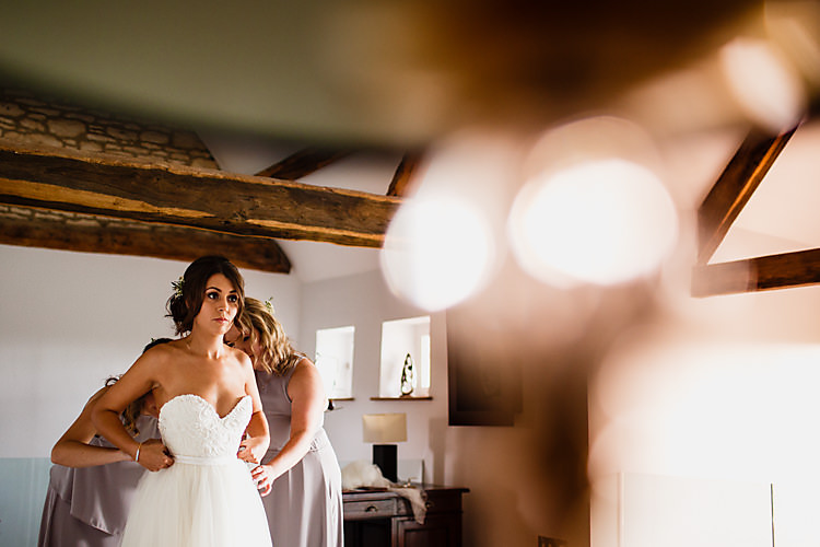 Chic Country Cotswolds Barn Wedding http://annabphotography.co.uk/