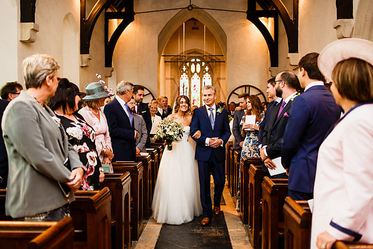 Chic Country Cotswolds Barn Wedding http://annabphotography.co.uk/