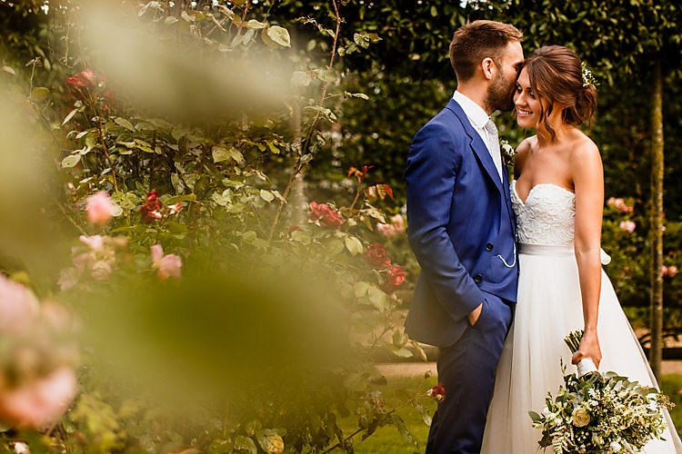 Chic Country Cotswolds Barn Wedding http://annabphotography.co.uk/