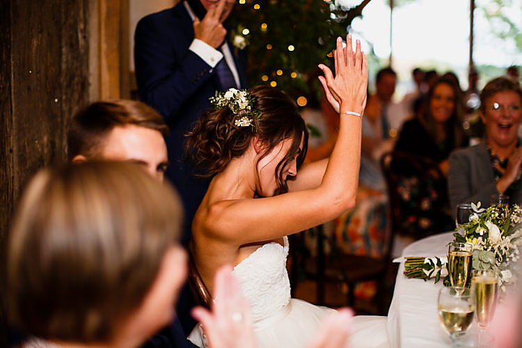Chic Country Cotswolds Barn Wedding http://annabphotography.co.uk/