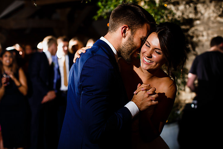 Chic Country Cotswolds Barn Wedding http://annabphotography.co.uk/