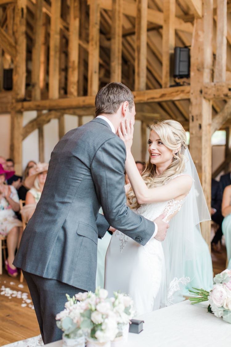 Pastels Gold Pretty Summer Barn Wedding http://summerlilystudio.com/