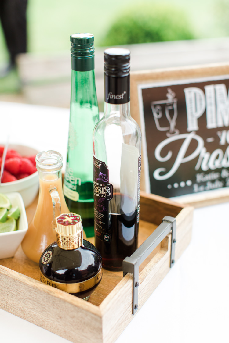 Pimp Prosecco Station Bar Stand Pastels Gold Pretty Summer Barn Wedding http://summerlilystudio.com/
