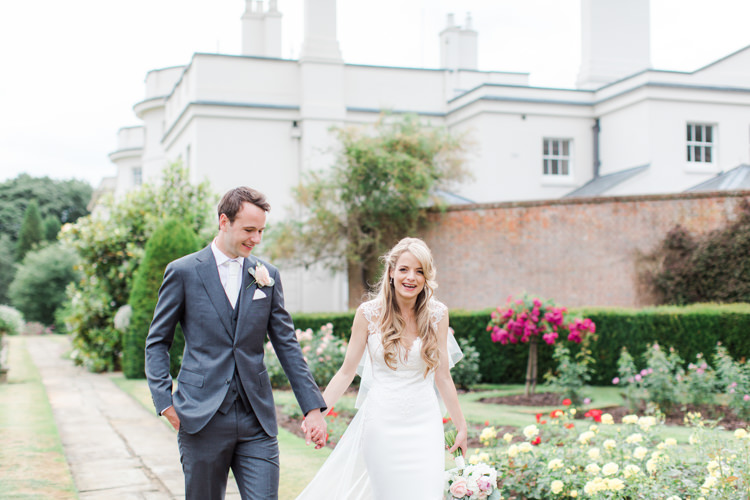 Pastels Gold Pretty Summer Barn Wedding http://summerlilystudio.com/