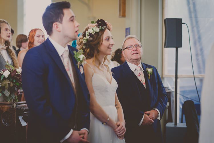 Bohemian Ethical Vegan Country Wedding http://laurarhianphotography.co.uk/