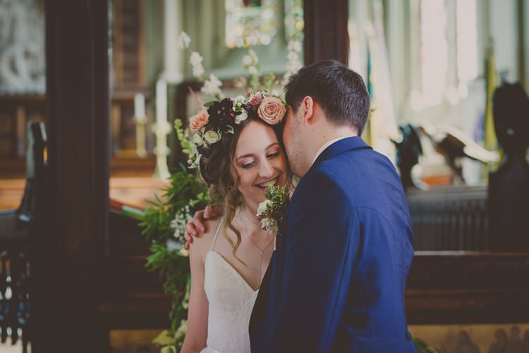 Bohemian Ethical Vegan Country Wedding http://laurarhianphotography.co.uk/