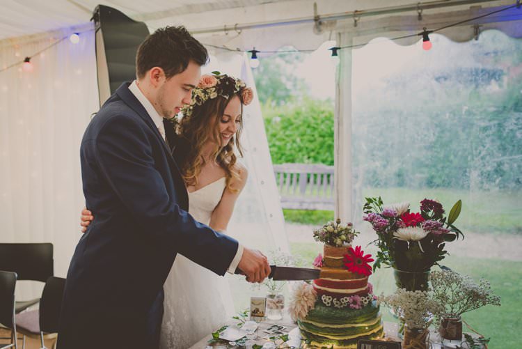 Bohemian Ethical Vegan Country Wedding http://laurarhianphotography.co.uk/