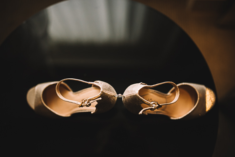 Tropical Boho Luxe Barn Wedding https://www.luciewatsonphotography.com/