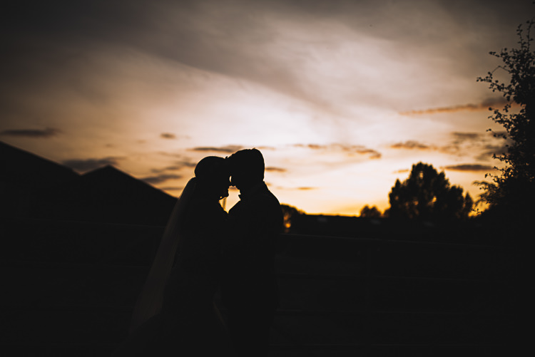 Tropical Boho Luxe Barn Wedding https://www.luciewatsonphotography.com/