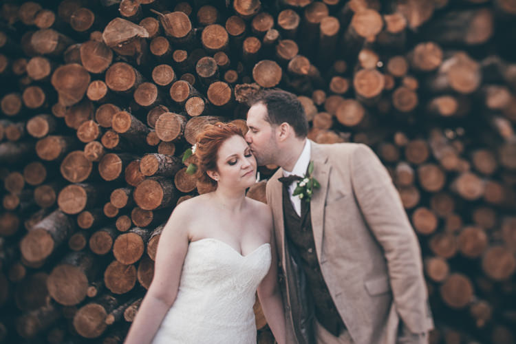 Natural Earthy Greenery Home Made Wedding http://rachellambertphotography.co.uk/