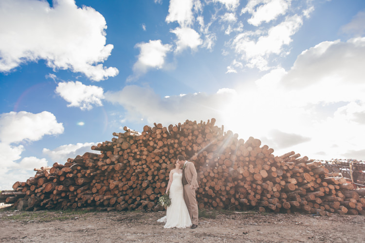 Natural Earthy Greenery Home Made Wedding http://rachellambertphotography.co.uk/