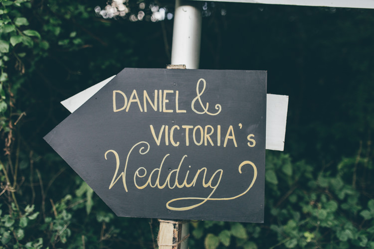 Gold Calligraphy Black Chalk Board Sign Post Natural Earthy Greenery Home Made Wedding http://rachellambertphotography.co.uk/