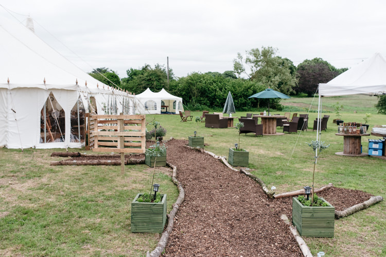 Relaxed Rustic Country Farm Wedding https://www.chris-seddon.co.uk/