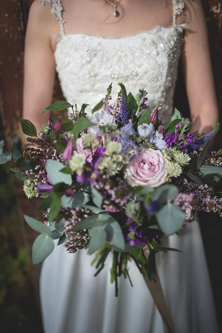 Ultra Violet Wedding Pantone Colour 2018 http://www.photographsbyeve.co.uk/