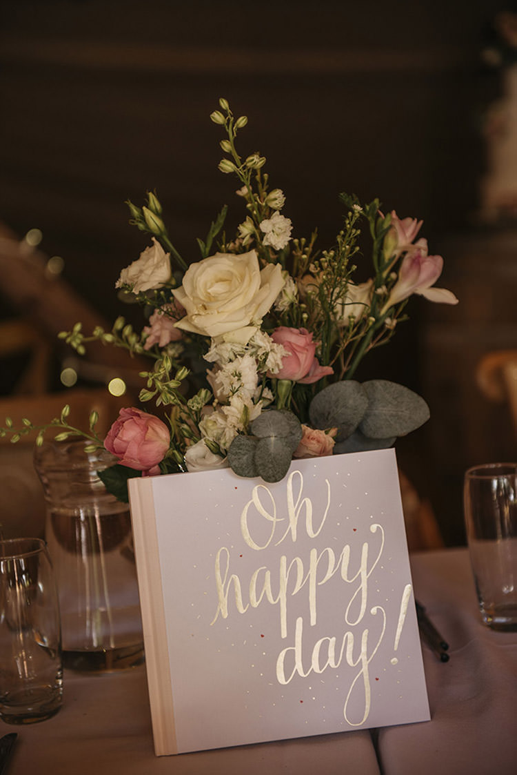 Pretty Floral Boho Tipi Wedding https://www.kindredphotography.co.uk/