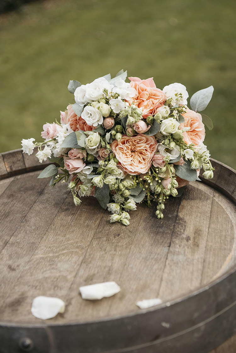 Barrel Rustic Bouquet Blush Pastel Pretty Floral Boho Tipi Wedding https://www.kindredphotography.co.uk/