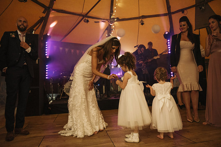 Pretty Floral Boho Tipi Wedding https://www.kindredphotography.co.uk/