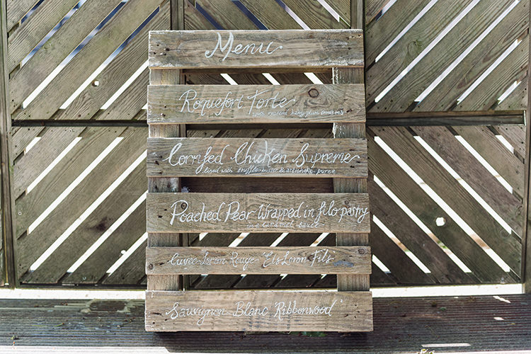 Wooden Pallet Sign Menu Darling Peach Sage Green Grey Farm Wedding http://www.photographybybea.co.uk/