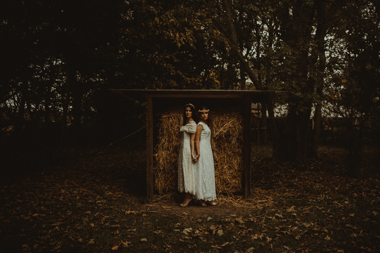 Moody Ethereal Winter Woodland Wedding Ideas http://belleartphotography.co.uk/