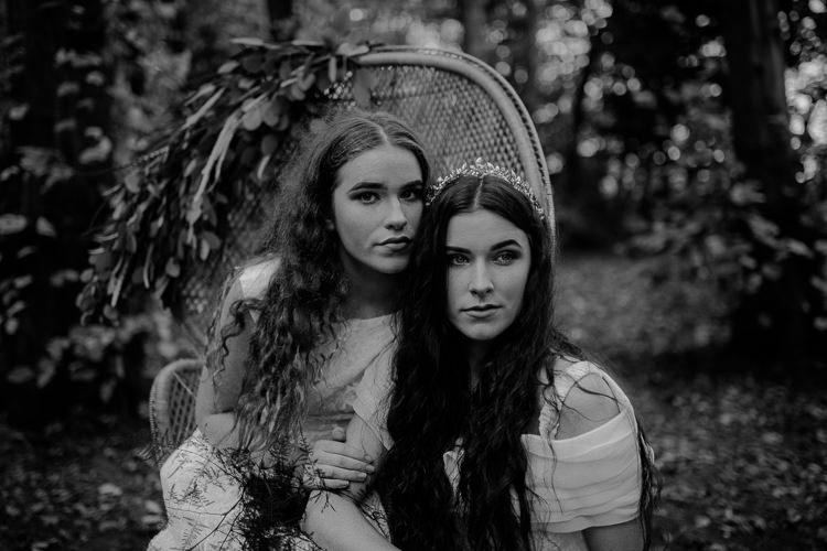 Moody Ethereal Winter Woodland Wedding Ideas http://belleartphotography.co.uk/