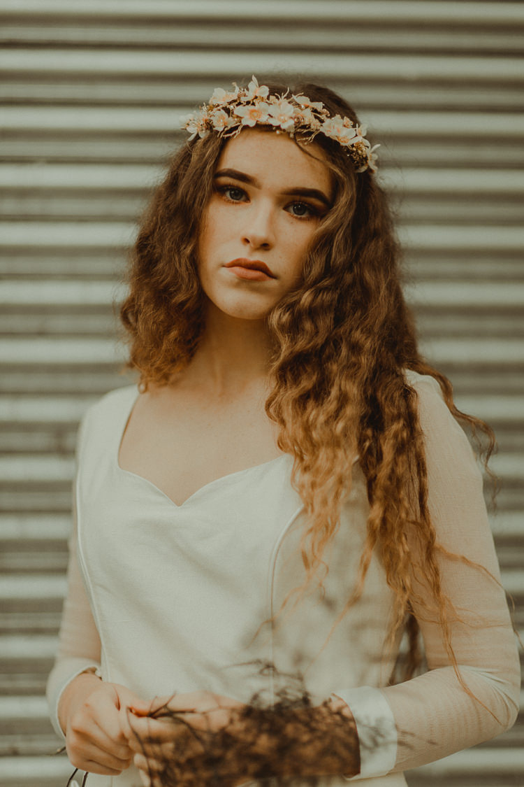 Make Up Bride Bridal Style Long Hair Moody Ethereal Winter Woodland Wedding Ideas http://belleartphotography.co.uk/