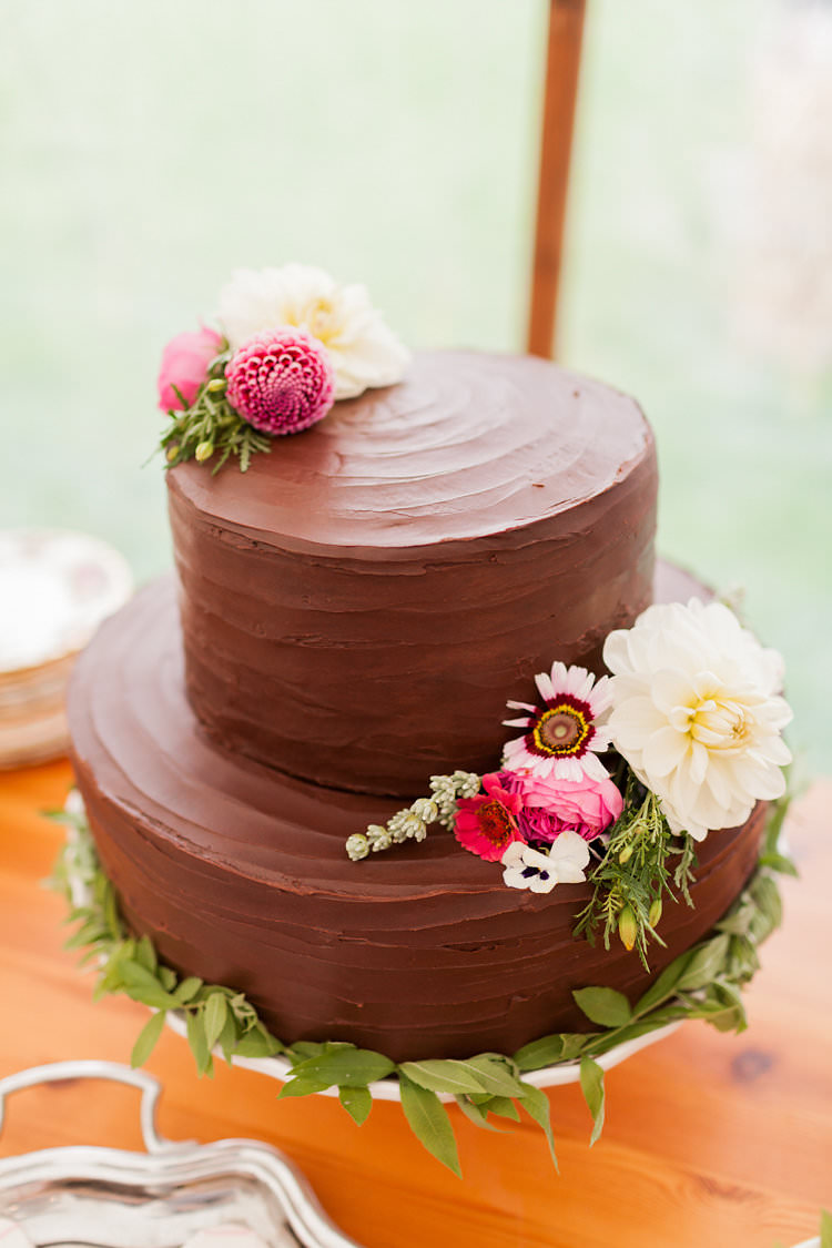 Chocolate Buttercream Icing Flower Cake Fun Late Summer Outdoor Farm Wedding http://bowtieandbellephotography.co.uk/