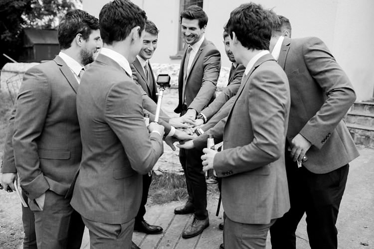 Fun Late Summer Outdoor Farm Wedding http://bowtieandbellephotography.co.uk/