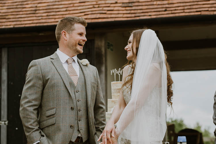 Rustic Copper Spring Barn Wedding http://www.alexandrajane.co.uk/