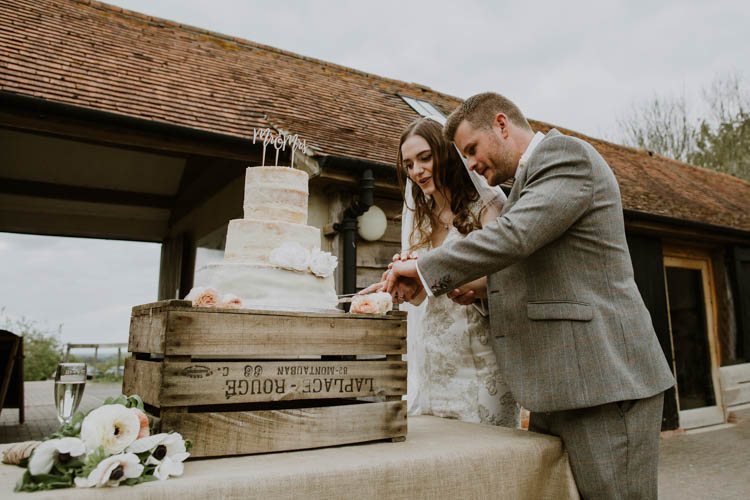 Rustic Copper Spring Barn Wedding http://www.alexandrajane.co.uk/