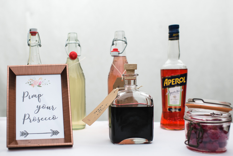 Pimp Your Prosecco Aperol Personal Homegrown Country Farm Wedding https://www.emmahare.com/