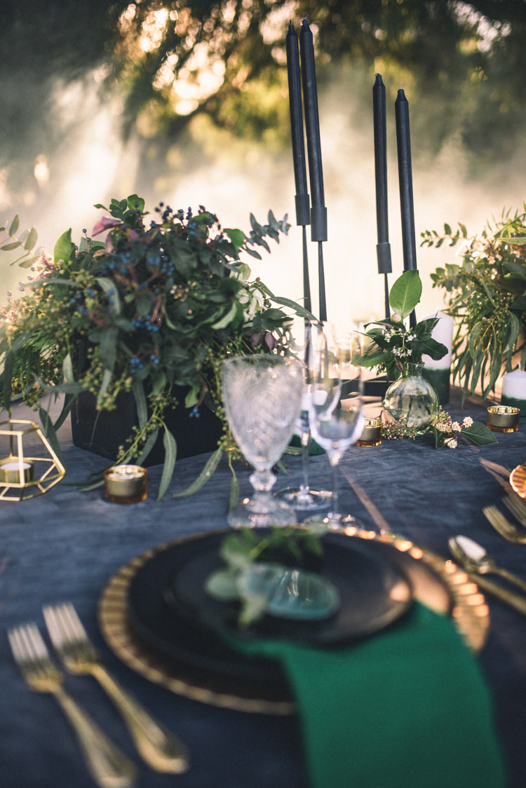 Dark Moody Black Green Gold Table Decor Agate Placecards Napkin Geometric Candle | Edgy Emerald City Wedding Ideas http://www.yvonnegollphotography.com/