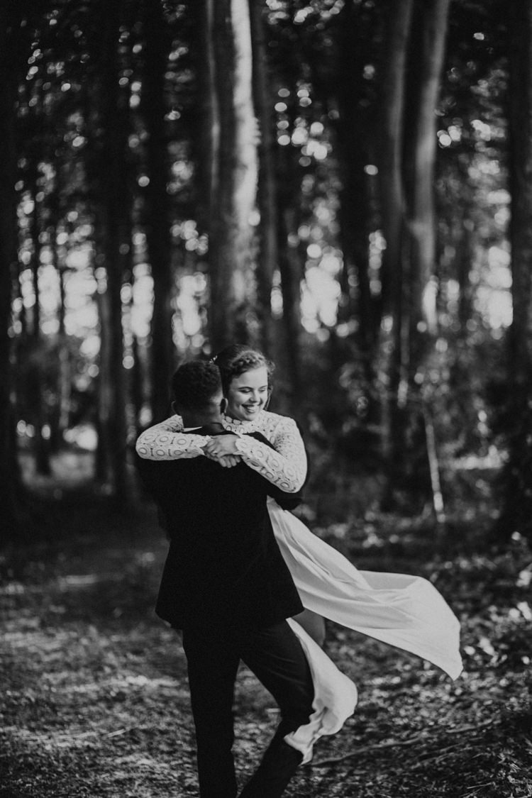 Stylish Budget Friendly Village Hall Wedding http://natalyjphotography.com/